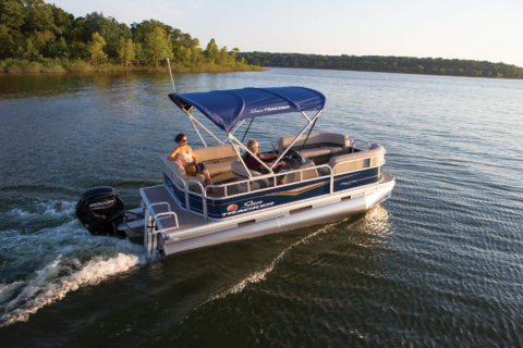 2020 Sun Tracker Party Barge 18 Dlx